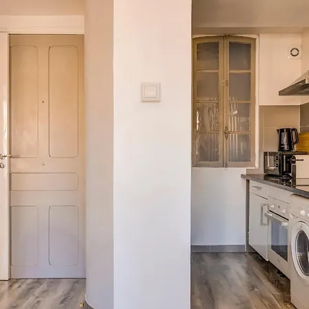 Appartement 2 Pieces A 5 Minutes De Cannes *