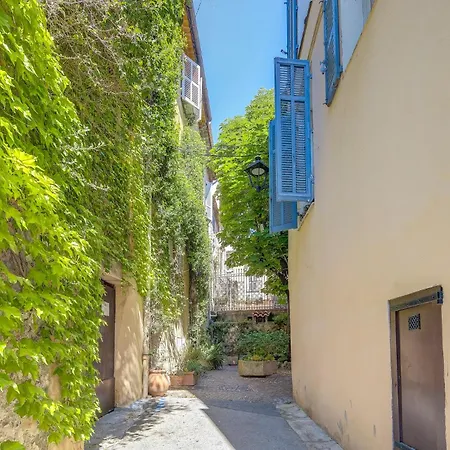 Appartement 2 Pieces A 5 Minutes De Cannes *